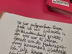 Gästebuch der Wanderausstellung von wOrt zu wOrt in der Aargauer Kantonsbibliothek